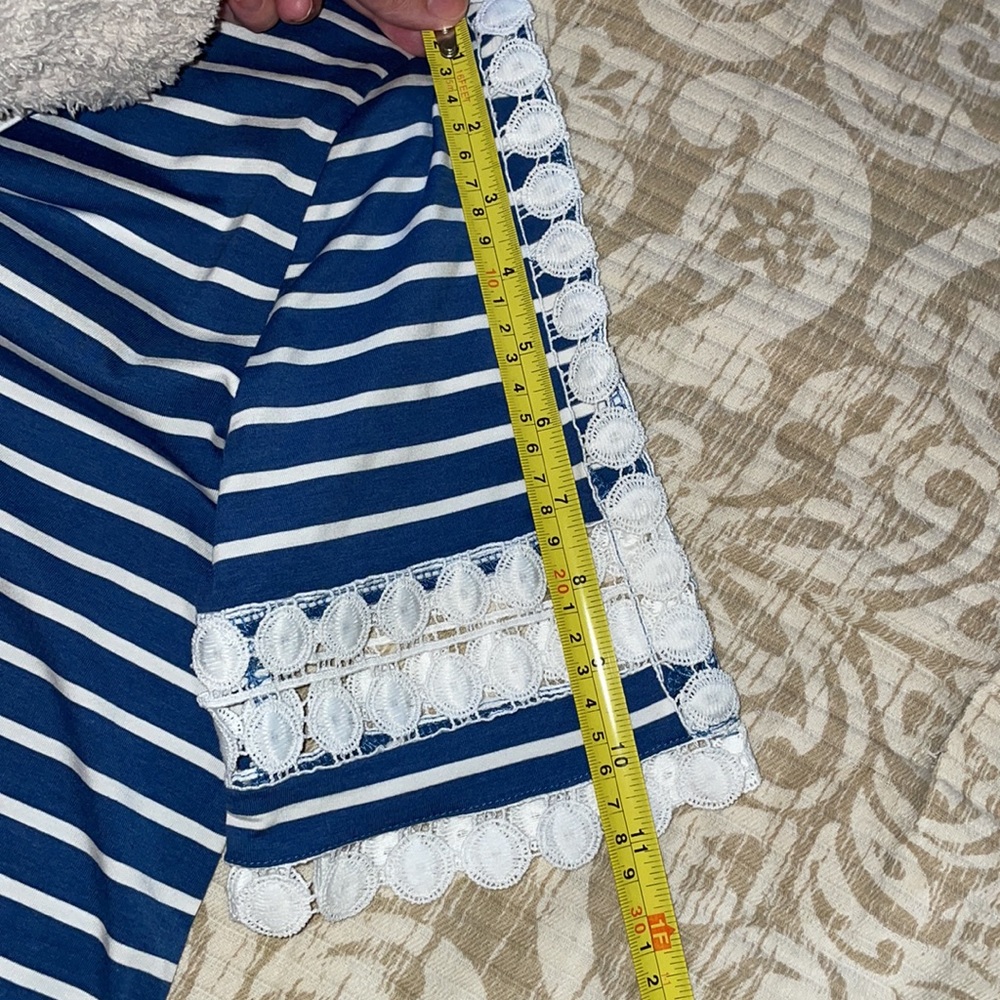 NWOT Slate Blue & White Stripe Crochet-Accent Notch Neck Tunic - Picture 6 of 7
